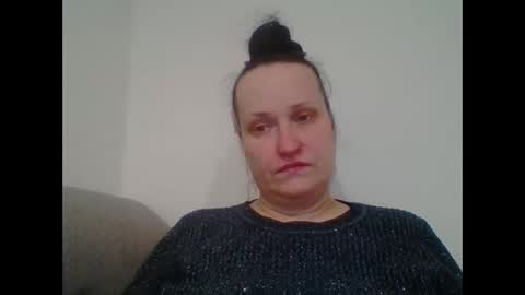 Melisa online show from 12/16/24, 07:00