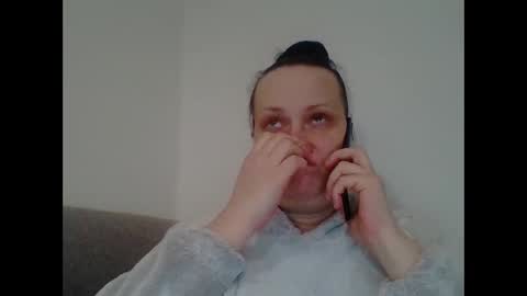 Melisa online show from 12/24/24, 07:22