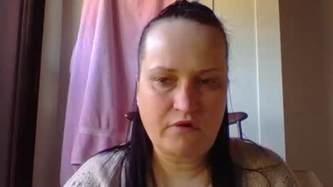 Melisa online show from 02/17/25, 10:07