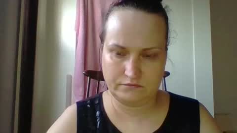 Melisa online show from 03/04/25, 05:03