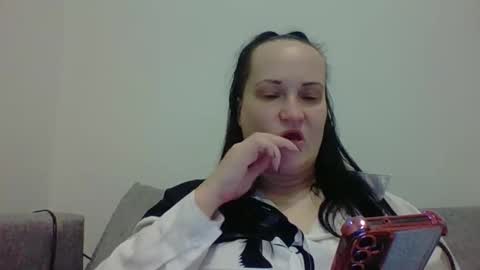 Snapshot of _squirty_pussyyy_ chatting on 10/29/25, 06:04 Melisa online show from 10/29/25, 06:04