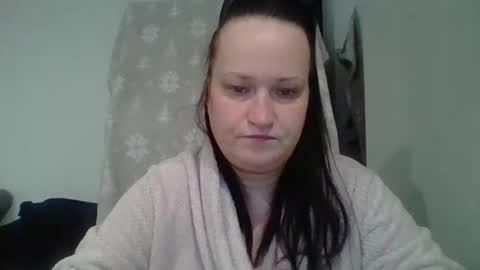 Snapshot of _squirty_pussyyy_ chatting on 11/16/25, 04:18 Melisa online show from 11/16/25, 04:18