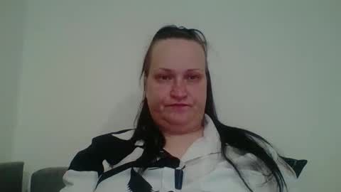 Snapshot of _squirty_pussyyy_ chatting on 11/22/25, 07:57 Melisa online show from 11/22/25, 07:57