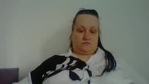 Snapshot of _squirty_pussyyy_ chatting on 11/23/25, 08:25 Melisa online show from 11/23/25, 08:25