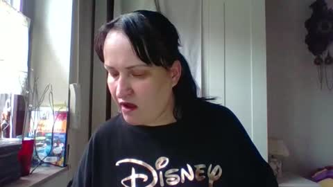 Snapshot of _squirty_pussyyy_ chatting on 12/18/25, 09:26 Melisa online show from 12/18/25, 09:26