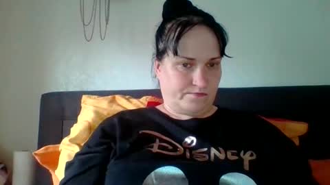 Melisa online show from 06/06/26, 06:12