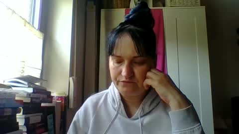 Melisa online show from 06/10/26, 07:18