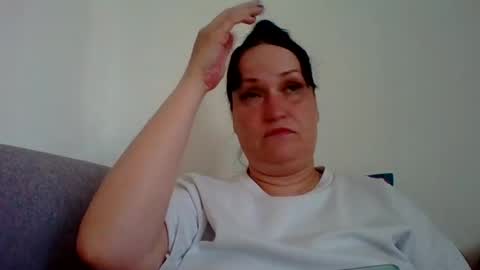 Melisa online show from 07/17/26, 05:47