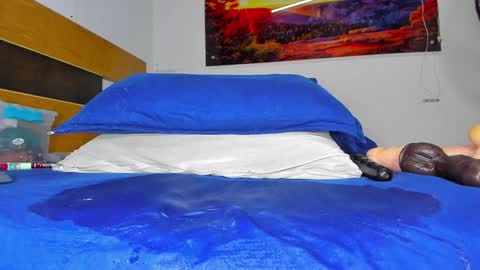 susy online show from 01/03/25, 02:51