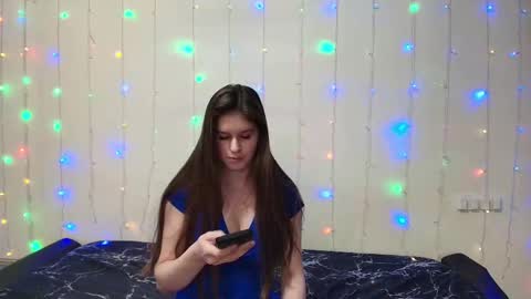 Snapshot of _stella_cardo_ chatting on 11/23/25, 12:16 Stella Cardo online show from 11/23/25, 12:16