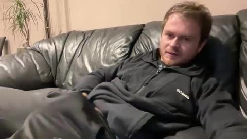 Snapshot of _stevie___ chatting on 11/01/25, 03:03 _stevie___ online show from 11/01/25, 03:03