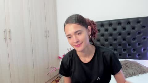 Sussi online show from 02/08/25, 02:49