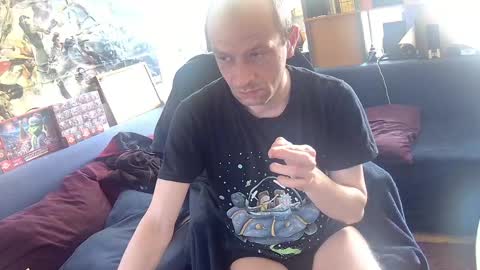 Snapshot of _svenerd_____ chatting on 06/05/26, 11:49 _svenerd_____ online show from 06/05/26, 11:49