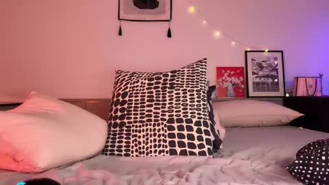 Ann online show from 11/04/25, 06:18