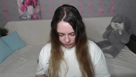 Lana online show from 02/19/25, 10:34