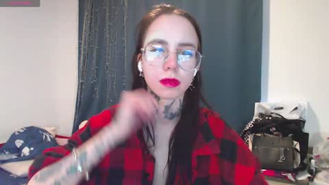 _sweet_mary_21 online show from 02/05/25, 11:55