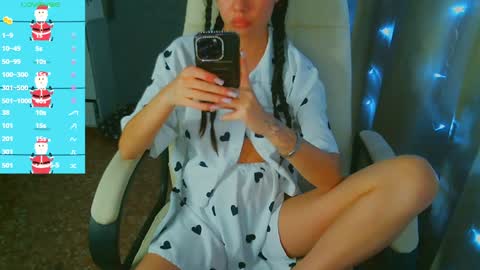 Milana   welcome to my world  online show from 12/30/24, 03:36