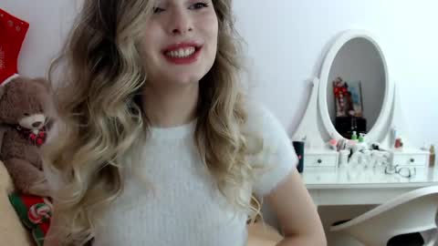 _sweettreat online show from 12/23/24, 01:51