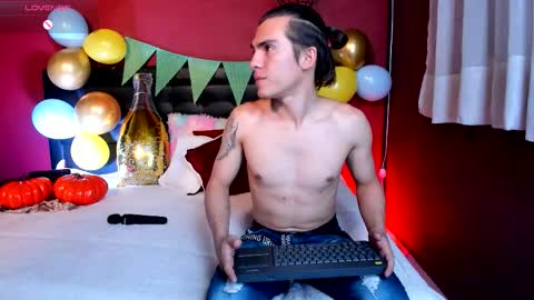    online show from 09/23/25, 03:15