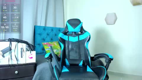 Taylor online show from 09/16/25, 08:43