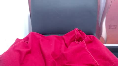 Snapshot of _thamaraa_ chatting on 07/17/26, 02:56 Tamara online show from 07/17/26, 02:56