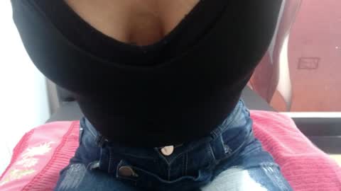 Snapshot of _thamaraa_ chatting on 07/28/26, 07:39 Tamara online show from 07/28/26, 07:39