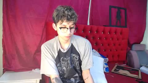 Thomas online show from 03/02/25, 01:58