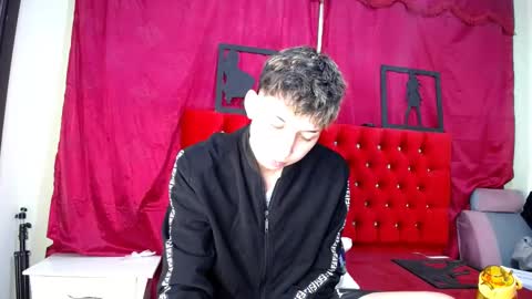 Thomas online show from 03/07/25, 01:53