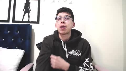 Thomas online show from 09/13/25, 03:50