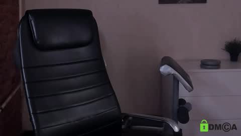 _tokyo_ghoul online show from 11/05/25, 07:30