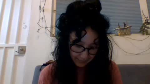 _tutti_frutti_ online show from 12/31/24, 03:34