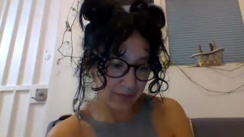 _tutti_frutti_ online show from 01/17/25, 04:39