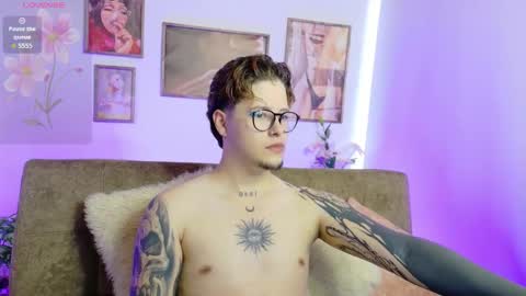 _tyleer_ online show from 09/12/25, 11:54