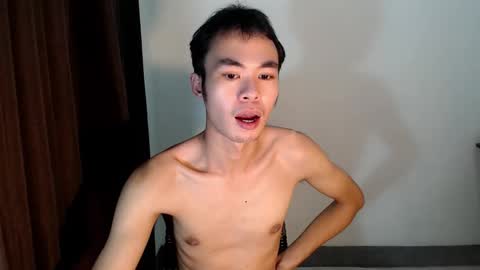 Snapshot of _urhotjessie_ chatting on 12/03/25, 12:25 jessie online show from 12/03/25, 12:25