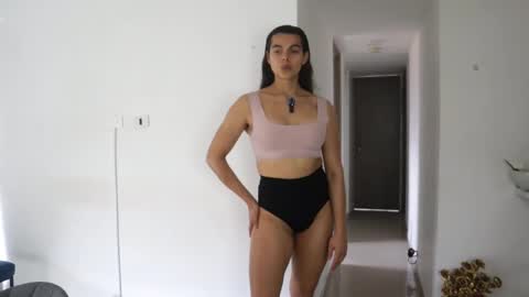 Anastasia Vahos online show from 02/28/25, 06:31