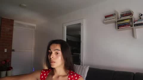 Snapshot of _vahos chatting on 05/07/26, 05:18 Anastasia Vahos online show from 05/07/26, 05:18