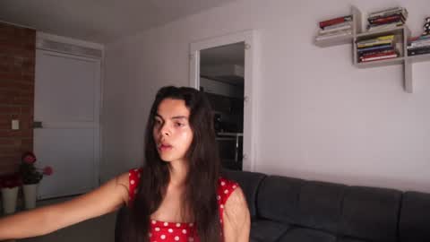 Anastasia Vahos online show from 07/17/26, 12:12