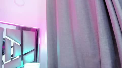 _valeria_saenz_ online show from 07/26/26, 02:20