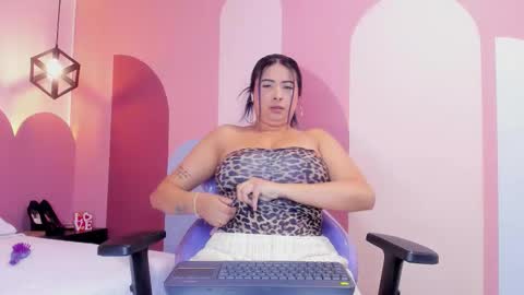 _valeryboobs_ online show from 03/19/26, 01:15