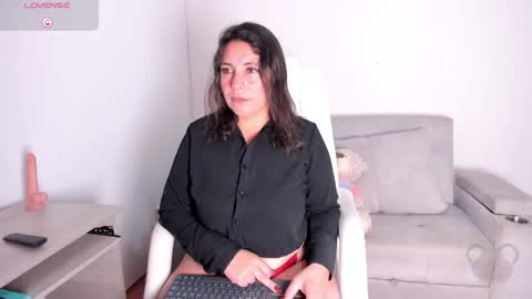 vanesa online show from 03/08/25, 09:50
