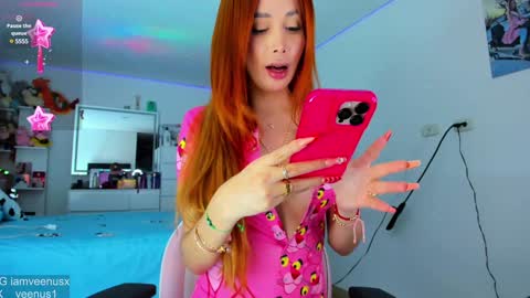 Snapshot of _veenus chatting on 01/08/25, 02:46 stephany online show from 01/08/25, 02:46