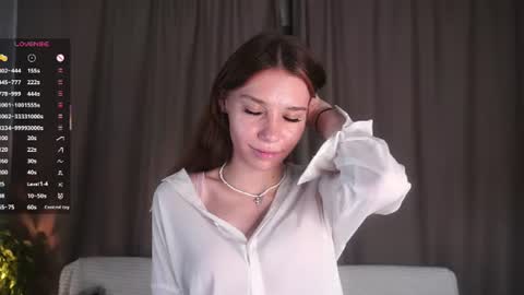 Viola online show from 07/26/26, 06:59