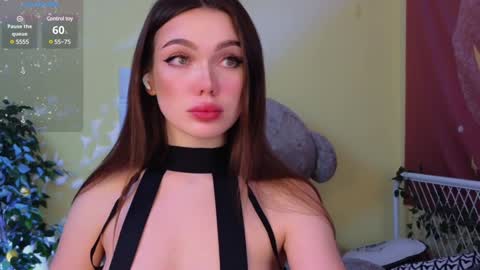 Vickie online show from 02/04/25, 01:34
