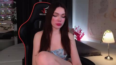 Vickie online show from 02/26/25, 11:59