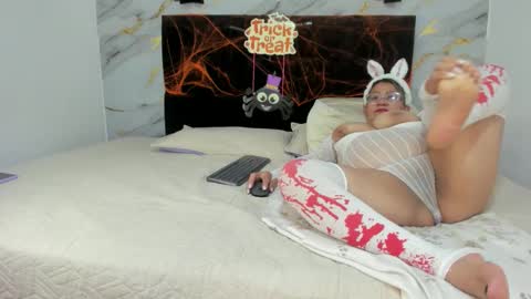 _vickysweet online show from 10/27/25, 08:24