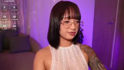 Snapshot of _victoria_florez chatting on 07/22/26, 11:51 VICTORIA online show from 07/22/26, 11:51
