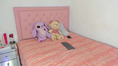 Violeta online show from 10/04/25, 12:52