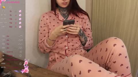 Snapshot of _viv1an_ chatting on 03/09/25, 05:11 Alis online show from 03/09/25, 05:11