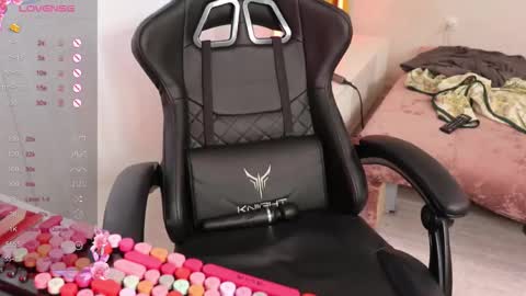 Alis online show from 10/10/25, 12:26