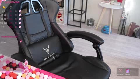 Alis online show from 10/30/25, 06:59